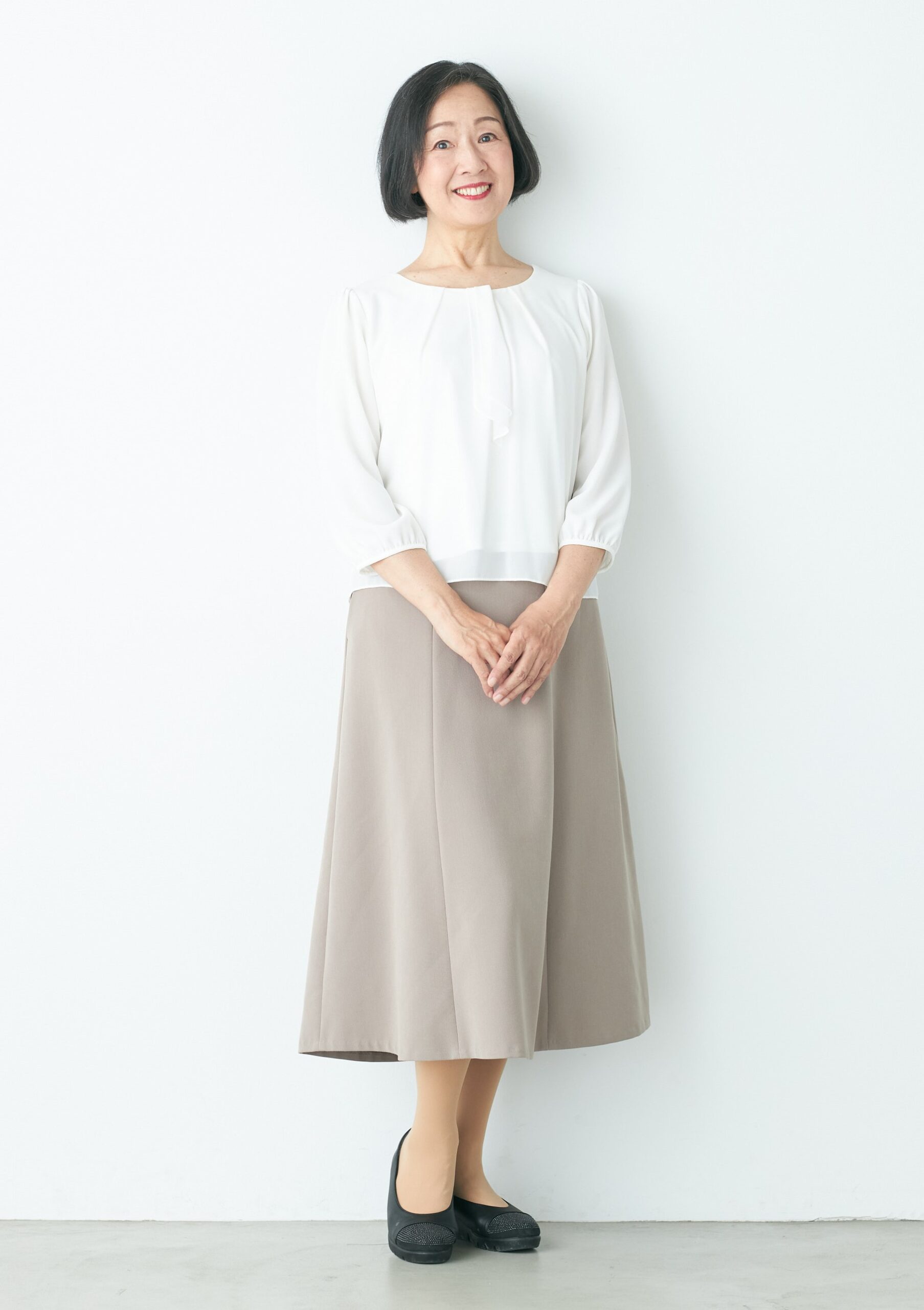 五東 由衣