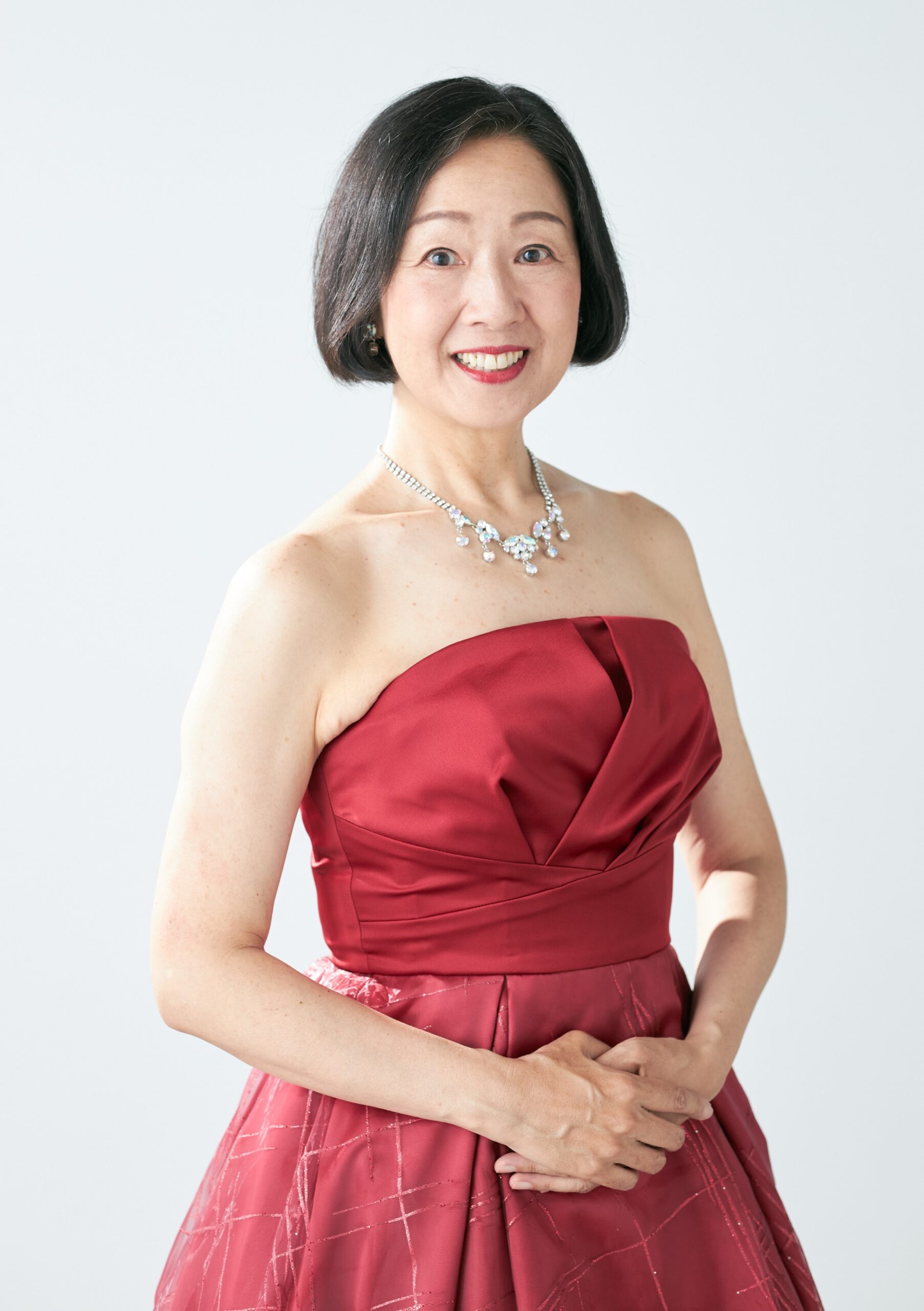 五東 由衣